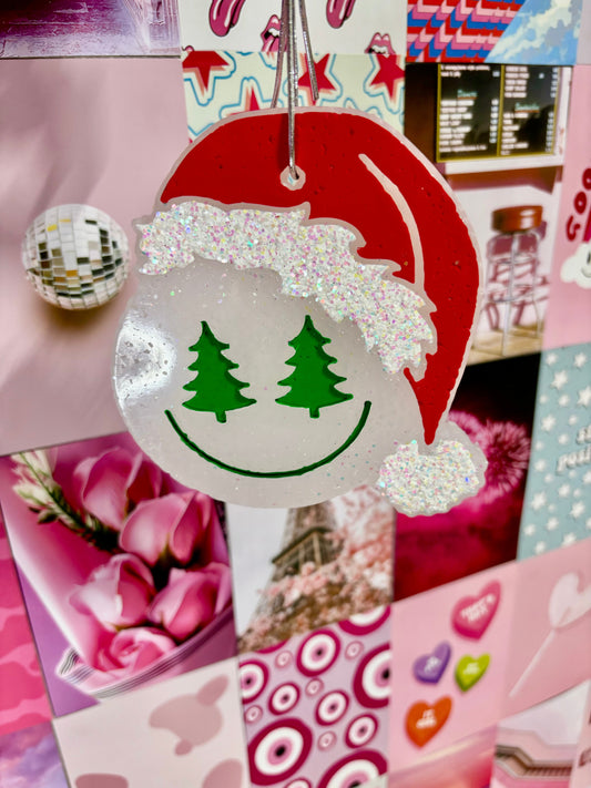 Smiley W/ Santa Hat Freshie